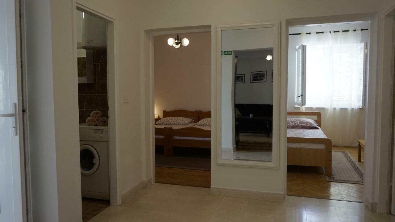 Apartment Krasna Baška Voda Exterior foto
